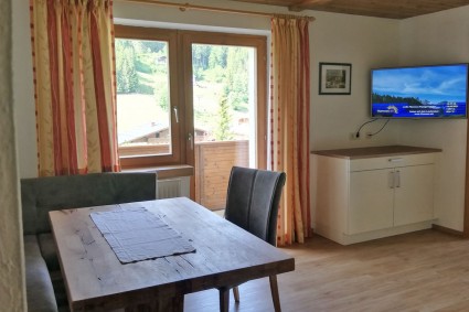 Neu gestalteter Wohnraum im Appartement A - Urlaub im Haus Josef in Filzmoos